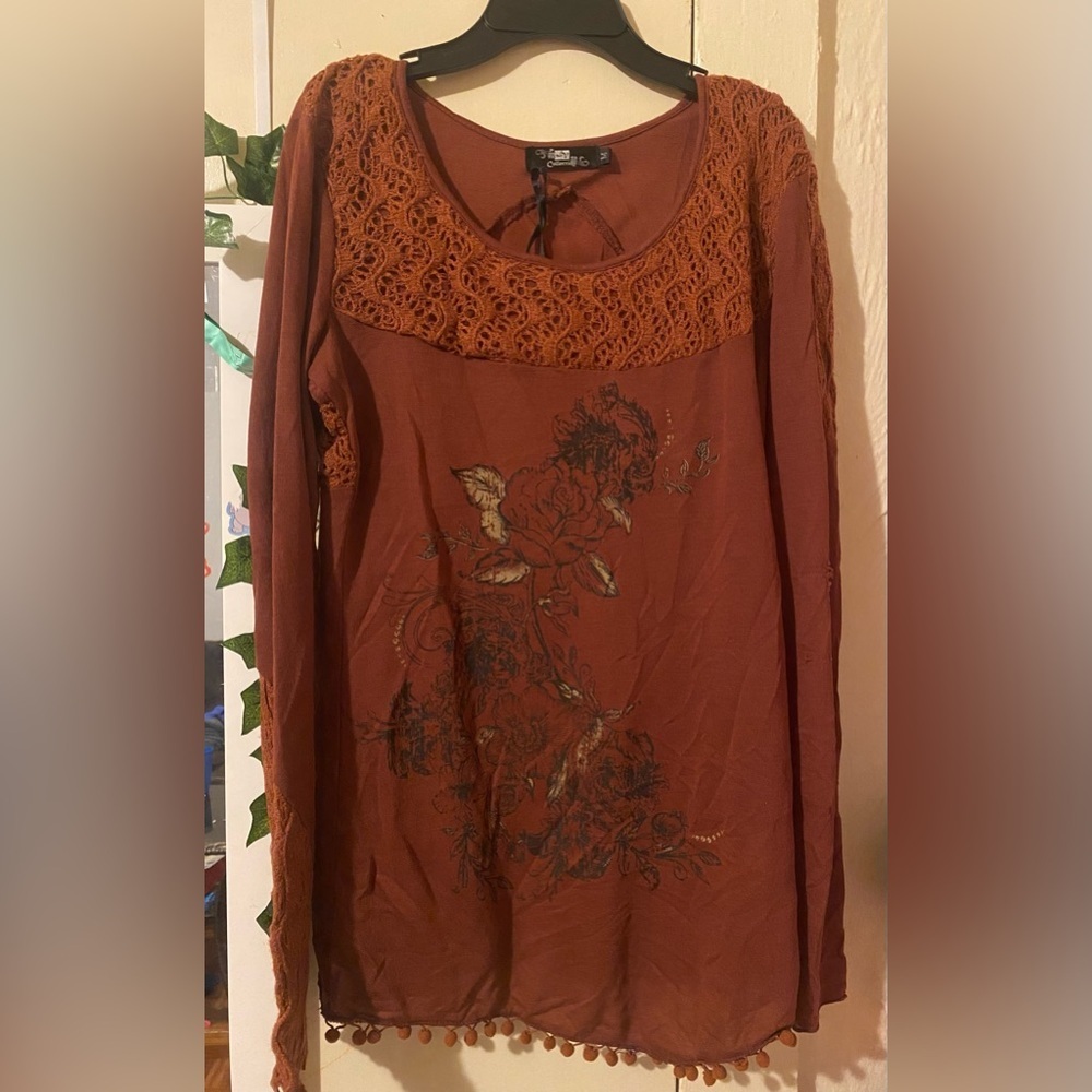 LV Collection long sleeve shirt